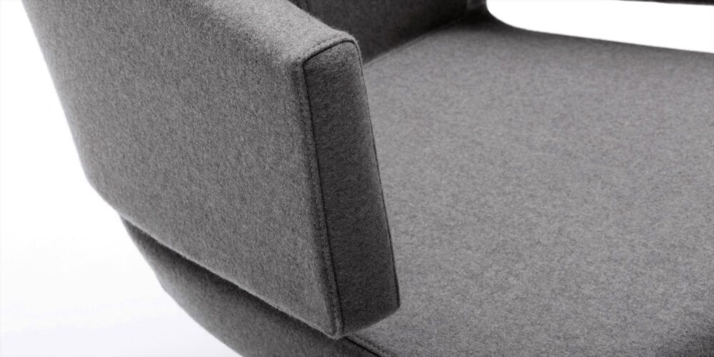 Lotus Armchair – Image 4