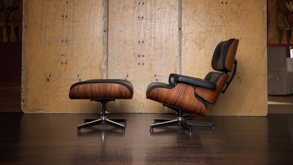 Lounge chair et Ottoman set avec revêtement en cuir – Image 3